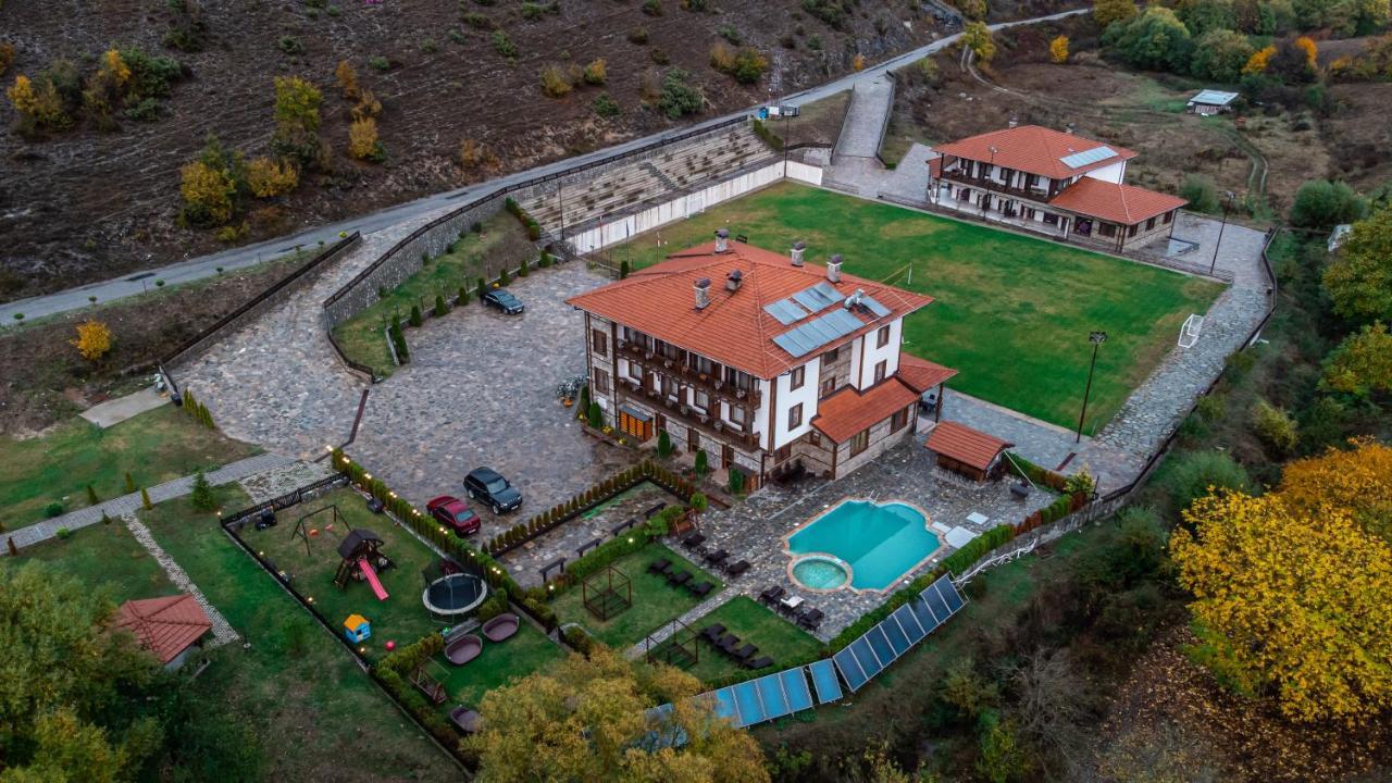 Mentor Resort Gaytaninovo Bagian luar foto