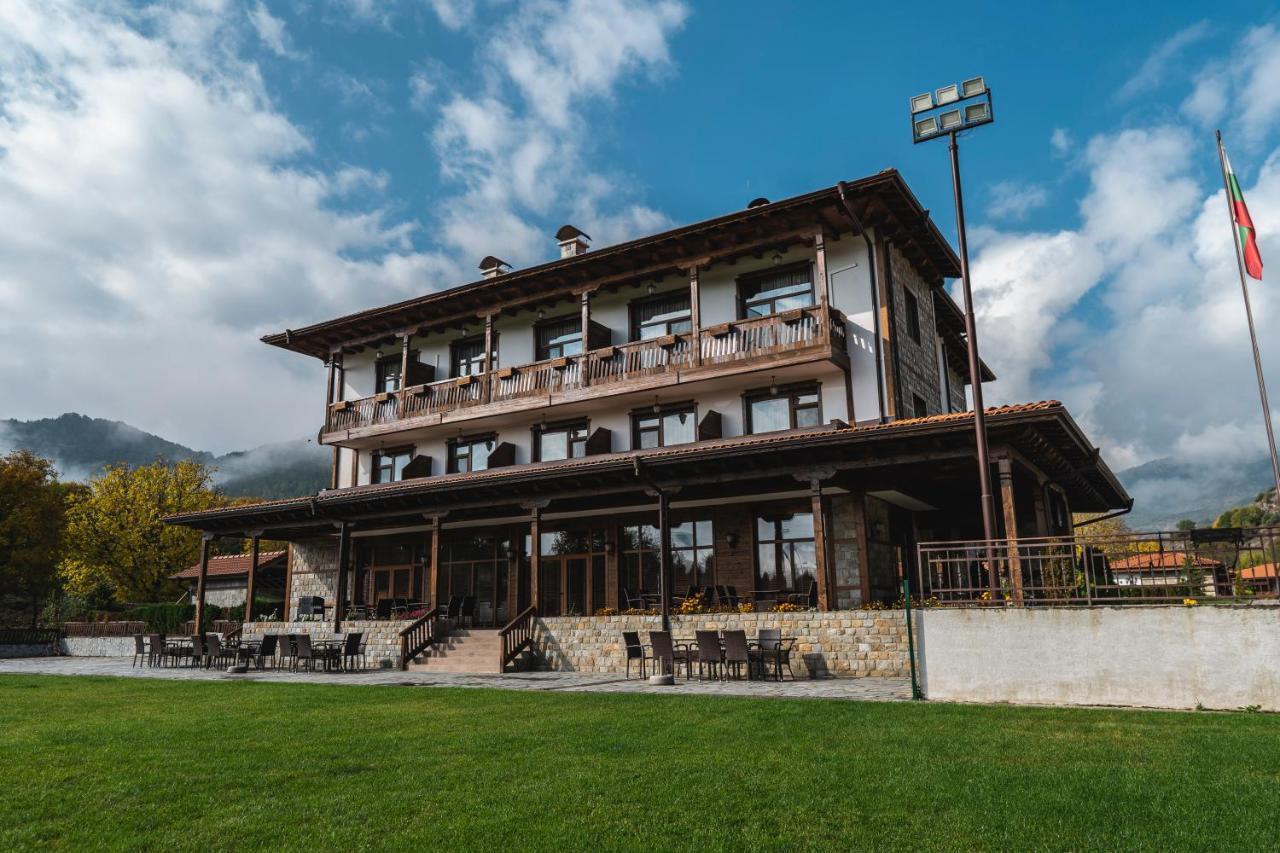Mentor Resort Gaytaninovo Bagian luar foto